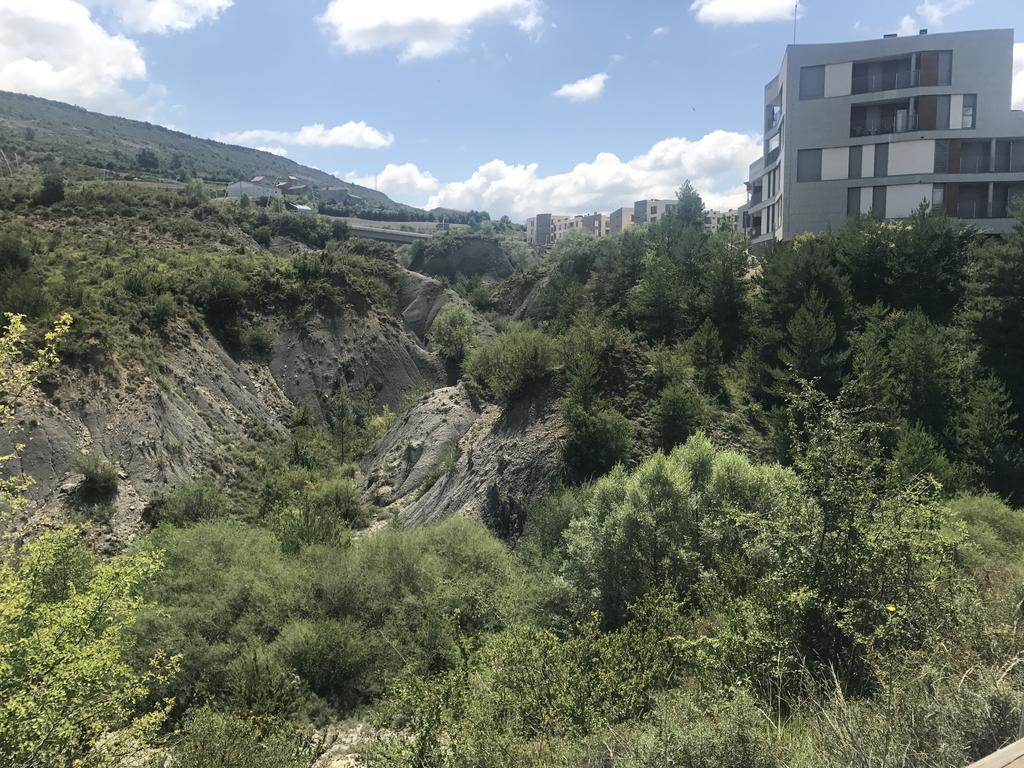 Golf Y Nieve Apartment Sabiñánigo Екстериор снимка