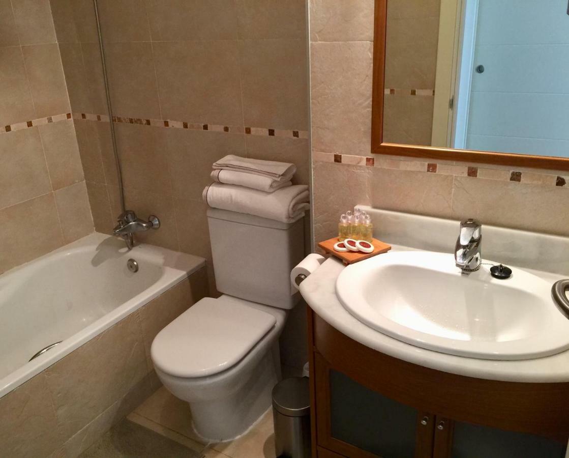 Golf Y Nieve Apartment Sabiñánigo Екстериор снимка